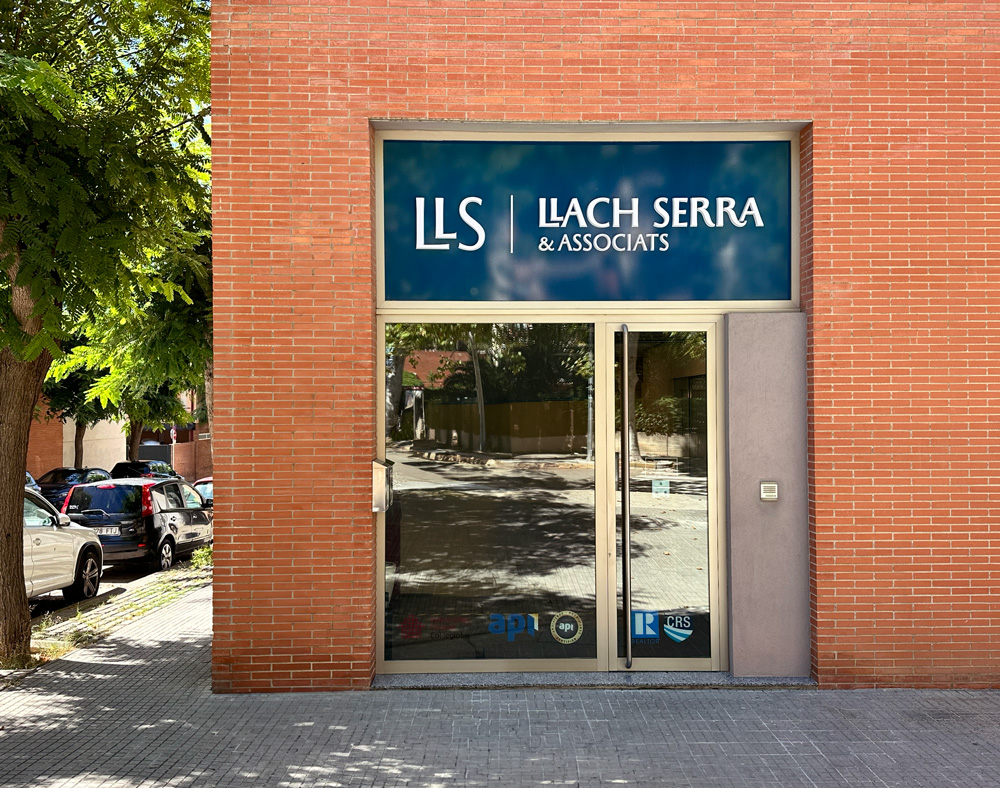 Llach Serra Vilafranca, immobiliària Vilafranca amb els millors administradors de finques.